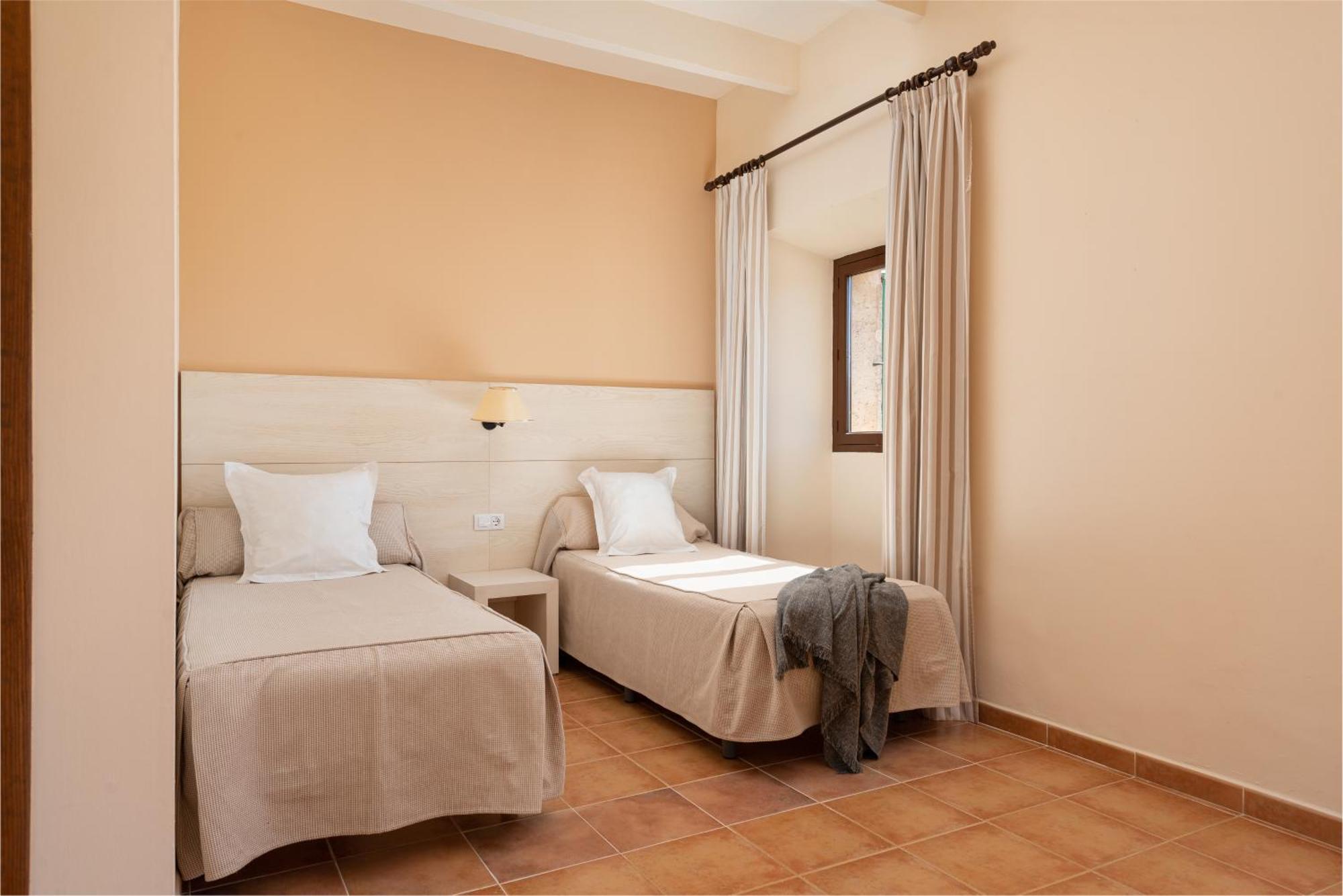Santuari De Cura Hotel Randa Szoba fotó